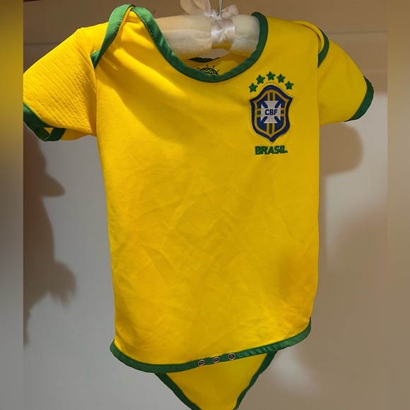 *3/10*   Infant Brazil Home Jersey Onesie 🇧🇷 - Picture 1 of 5